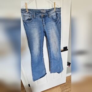 👖 Reign Mid-Rise Flare / Bootcut Jeans - Size 11 👖